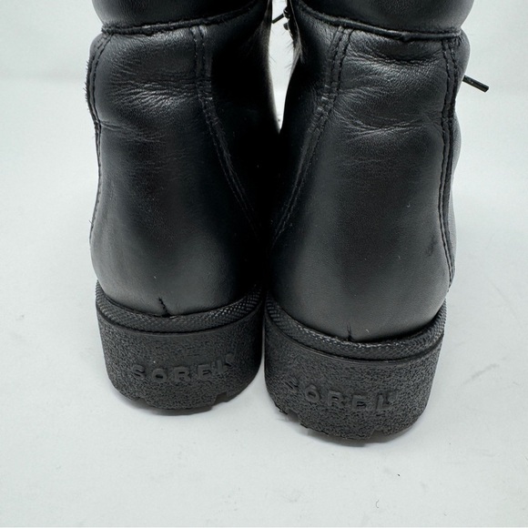 Sorel Black Fur Lace Up Boots - Picture 5 of 9